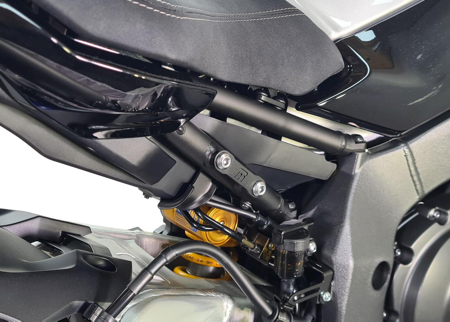 2016-2025 Yamaha MT10 Pillion Peg Delete Kit