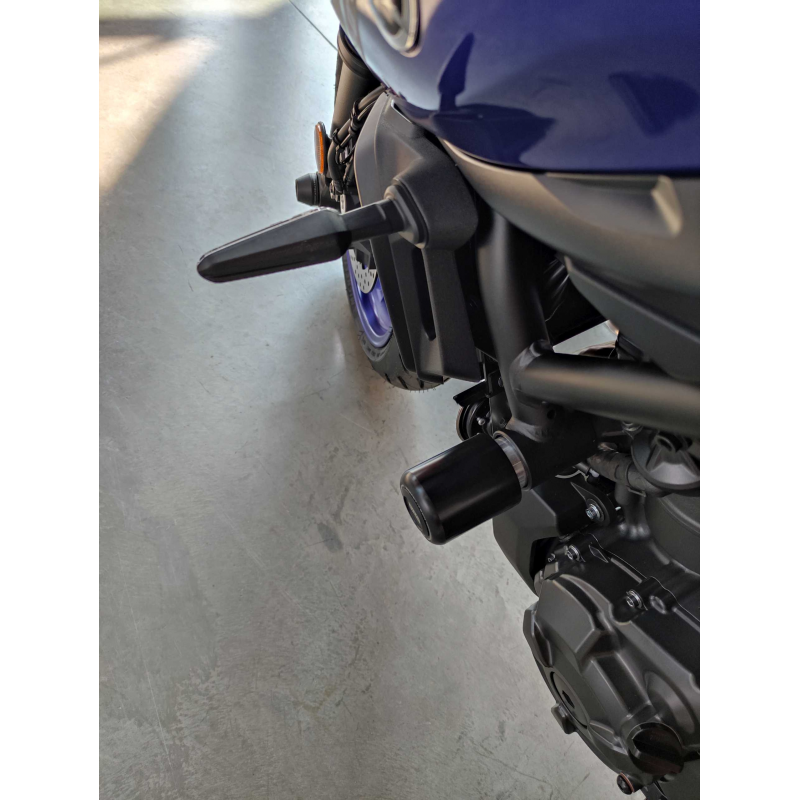 2022-2025 Yamaha YZF-R7 Frame Sliders / Crash Pads by Womet-Tech