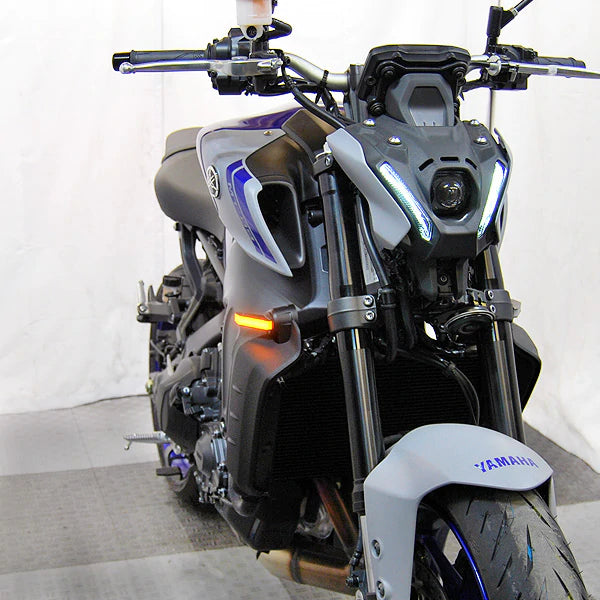 2021-2023 Yamaha MT09 Front LED Turn Signals