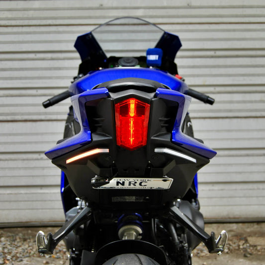 2025 Yamaha R9 Tail Tidy with Turn Signals