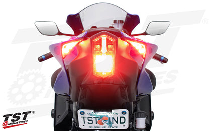 2022-2025 Yamaha R7 Integrated Tail Light In-Vent Turn Signals